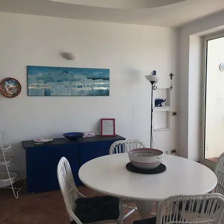 House Of Greek's * Agnone Bagni